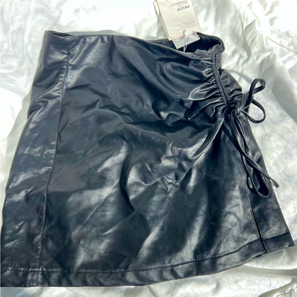 Mini Skirt PU
